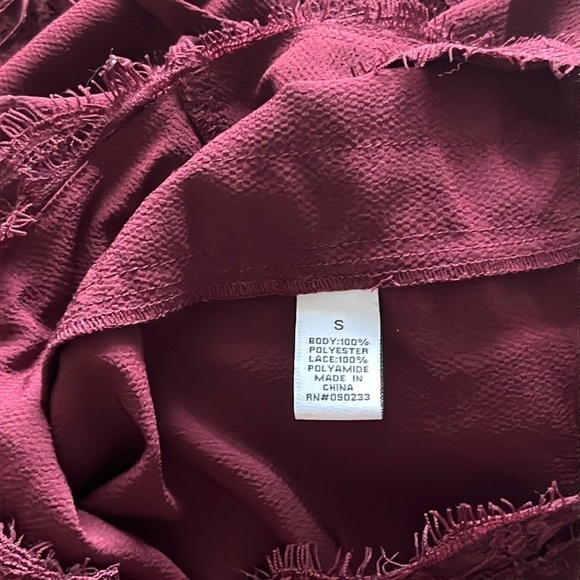 Kendall & Kylie - Maroon Lace Side Tie Romper - Picture 7 of 7